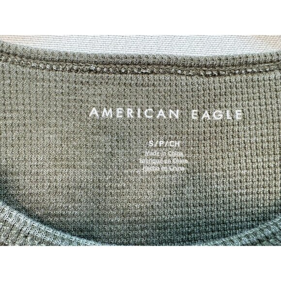American Eagle Wommens Waffle Knit Cropped Top Size S Green Lettuce Edge Casual - Picture 2 of 9